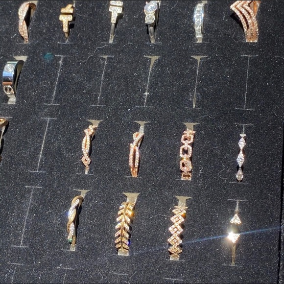 Gabriel & Co 14k Gold & diamond rings - Picture 11 of 16